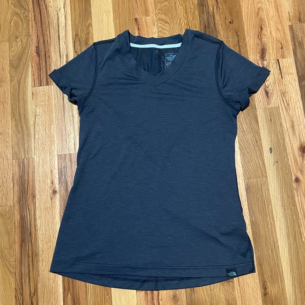 North Face HyperLayer FlashDry V neck shirt